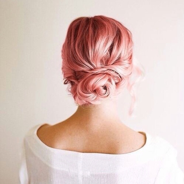 Updo Hairstyles To Try This Summer 14 Different Hair Buns Gazzed 